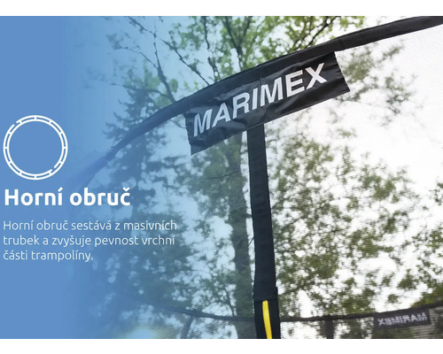 Detail horní obruče trampolíny Marimex s ochrannou sítí pro vyšší pevnost konstrukce. Marimex Logo.