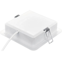 Čtvercové LED vestavné svítidlo v bílé barvě s montážními pružinami a připojovacím kabelem.