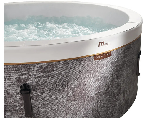 Nafukovací vířivka MSpa s technologií SyncJet, šedou melírovanou vnější stěnou a bublající vodou.