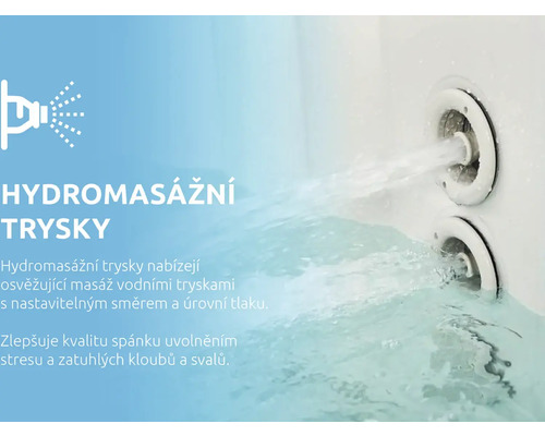 Dvě hydromasážní trysky ve vířivce s nastavitelným tlakem a směrem pro uvolnění svalů a kloubů.