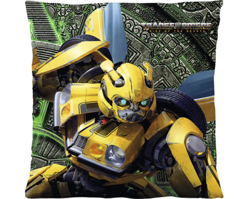 Polštář s motivem Bumblebee z filmu Transformers Probuzení monster a logem Transformers na vzorovaném pozadí.