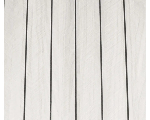 Bílé panely ve vzhledu dřeva s tmavými podélnými spárami.