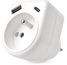 Bílý zásuvkový adaptér s jednou zásuvkou a porty USB-A a USB-C z plastu.