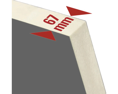 Detailní pohled na roh desky s vyznačenou tloušťkou 67 milimetrů.