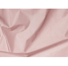 Hladká, mírně lesklá růžová látka s jemným řasením.