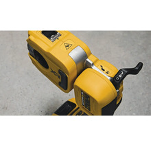 Aku řezačka měděných trubek (Ø12–35) DeWalt DCE154N-XJ, 18V XR bez akumulátoru