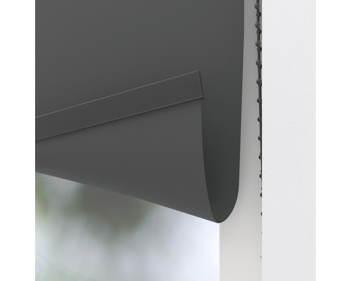 Roleta s řetízkovým ovládáním pro stínění oken