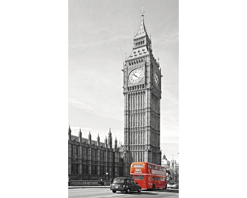 Big Ben v Londýně s červeným dvoupatrovým autobusem a černým taxíkem