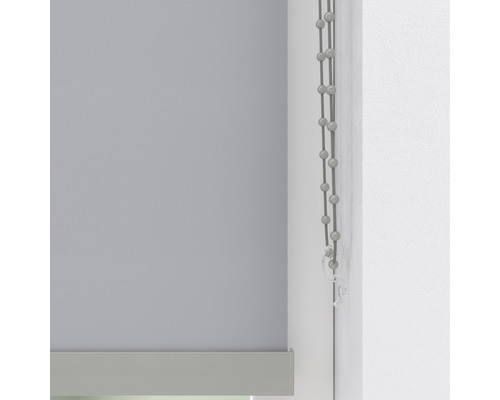 Roleta s ovládacím řetízkem