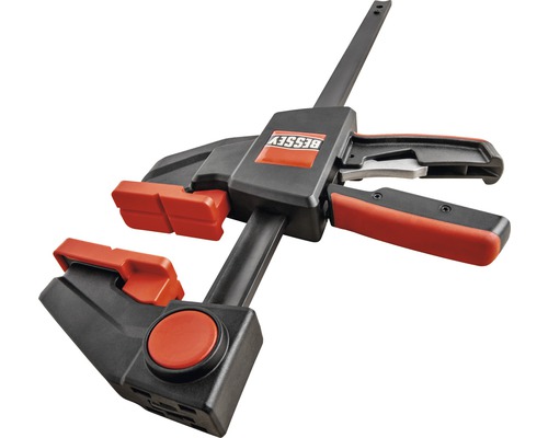 Detail pákové svěrky Bessey.