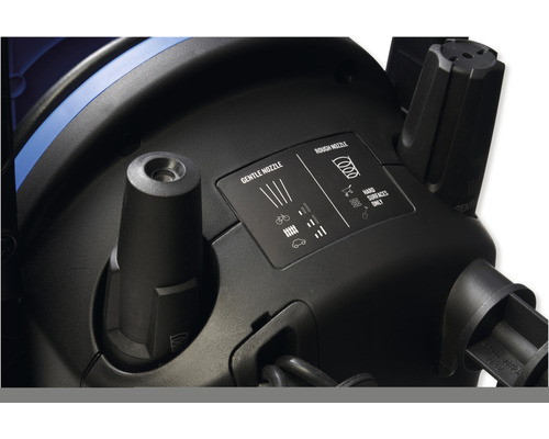 Detailní pohled na tlakovou myčku s návodem na trysky