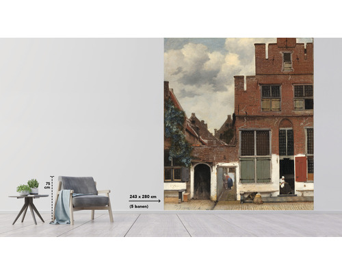 Nástěnná malba s historickou pouliční scénou, rozměr 243 x 280 cm