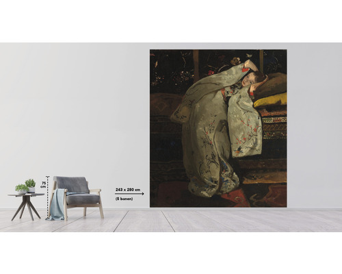 Nástěnná malba s obrazem ležící ženy v kimonu, rozměr 243 x 280 cm