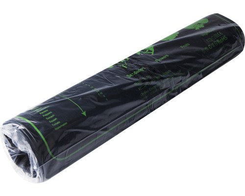 Srolovaná černá pěstební podložka na zeleninu, ovoce a květiny.