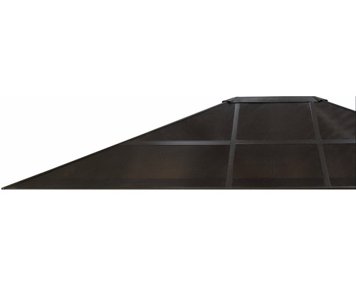 Detail pohledu na střechu altánu s rámovými panely