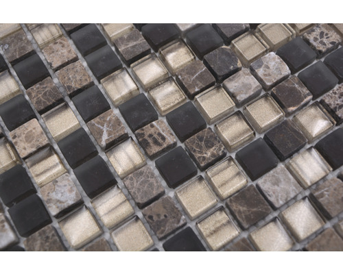 Mozaikové dlaždice ze skla a přírodního kamene