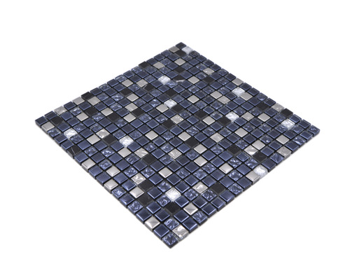 Mozaiková dlaždice ze skla a kovu