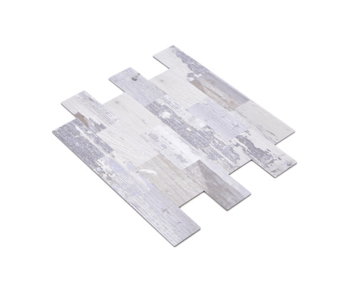 Panel s dřevěným vzhledem na stěnu a strop