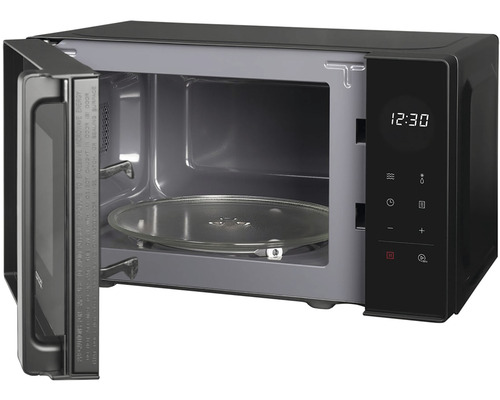 Mikrovlnná trouba s otevřenými dvířky a otočným talířem uvnitř