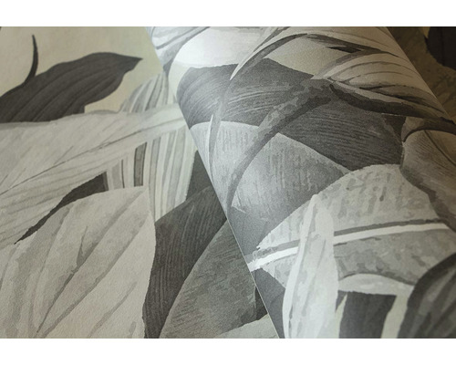 Role tapety se vzorem listů