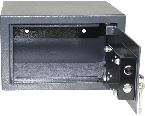 Otevřený nábytkový trezor s klíči