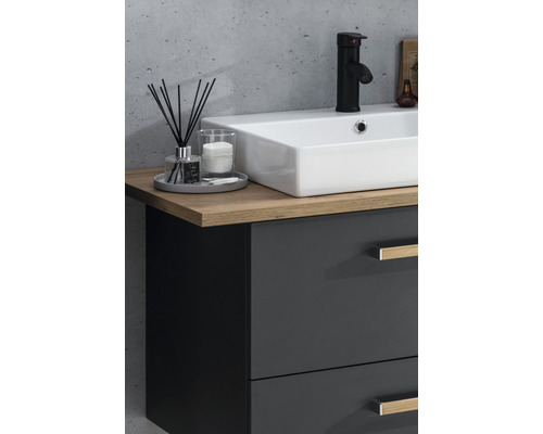 Koupelnová skříňka pod umyvadlo s umyvadlem na desku a vodovodní baterií