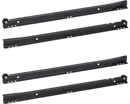 Čtyři ocelové zásuvkové kolejnice