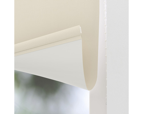 Detailní pohled na roletu ve spuštěném stavu