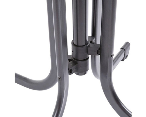 Detail uchycení nohou skládacího stolu