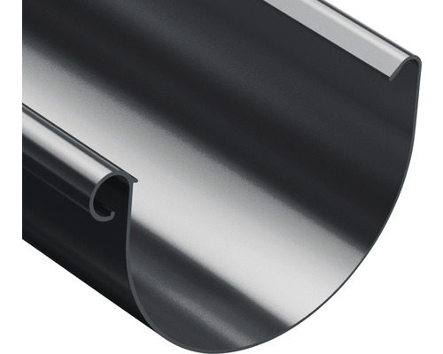 Půlkulatý kovový okap