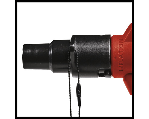 Detailní záběr nafukovacího adaptéru se šňůrkou