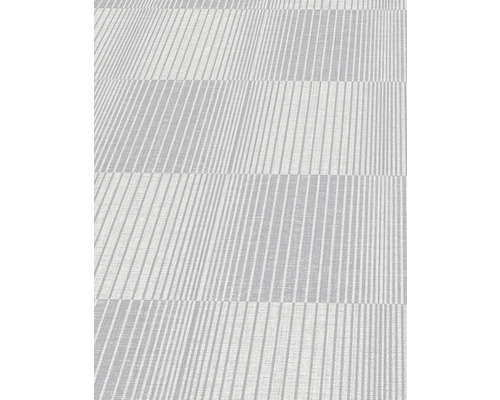 Koberec s proužkovaným vzorem