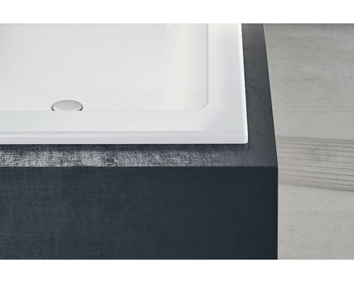 Detail sprchové vaničky s odtokem