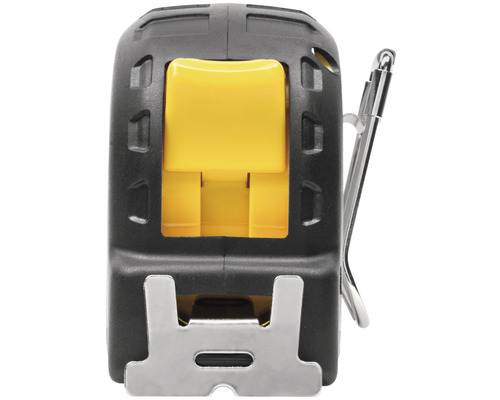 Detailní pohled na svinovací metr s klipem na opasek