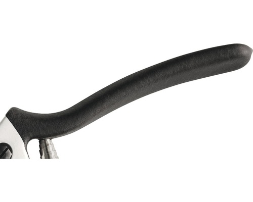 Detail rukojeti instalatérských kleští