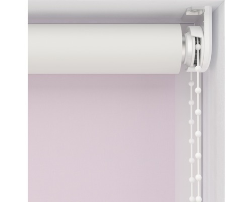 Detailní pohled na roletu se stahovací šňůrkou pro dekoraci oken