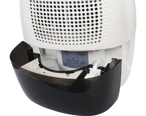 Detailní záběr odvlhčovače s vytaženou nádobou na vodu.