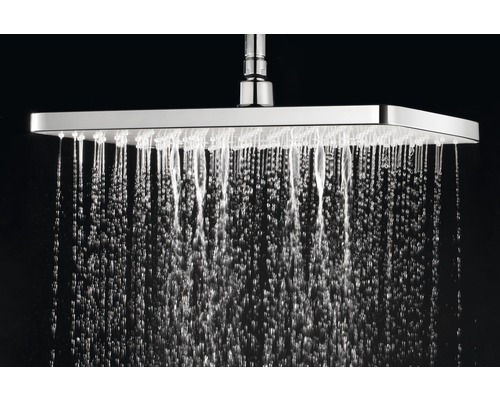 Obdélníková sprchová hlavice s proudem vody
