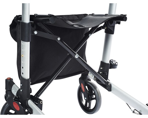 Detailní pohled na chodítko se sedátkem a taškou