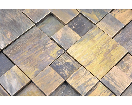 Čtvercové mozaikové dlaždice z kovu