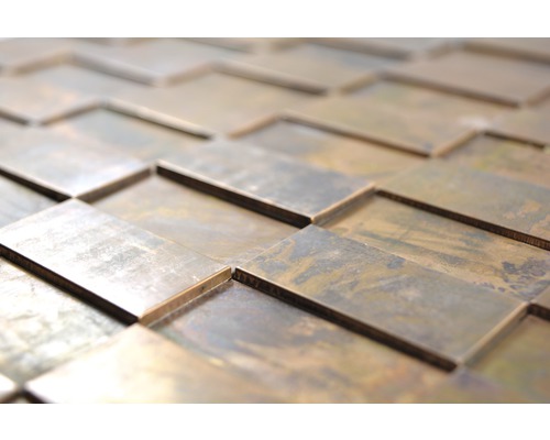 Detailní pohled na mozaikové dlaždice