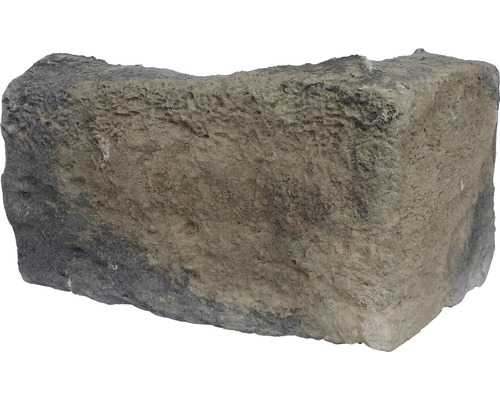 Jeden betonový dlažební kámen