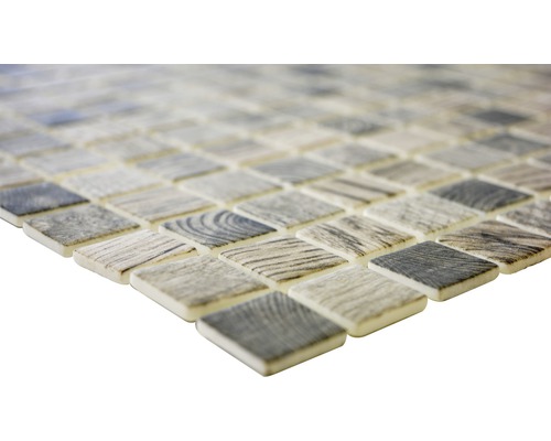 Mozaiková dlaždice se vzhledem dřeva