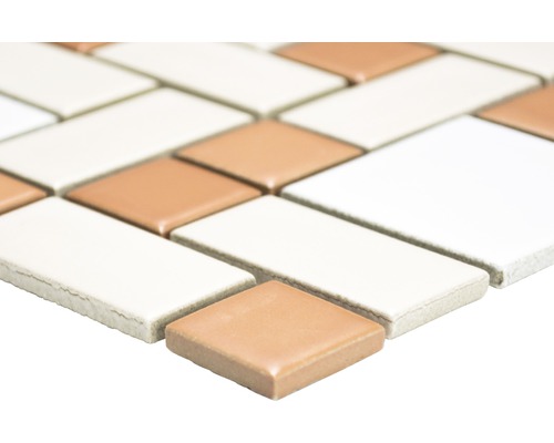 Mozaikové dlaždice obdélníkového a čtvercového tvaru