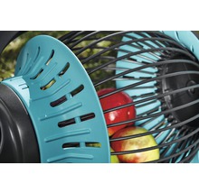 Sběrač jablek s jablky