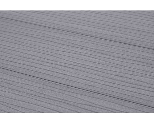 Dřevěná terasová prkna s jemnou kresbou