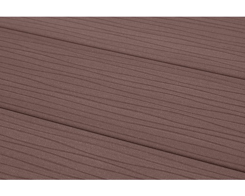 Terasy s dřevěnou strukturou