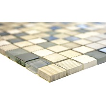 Mozaiková dlaždice s různými materiály