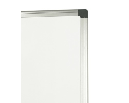 Detail rohu tabule s rámem