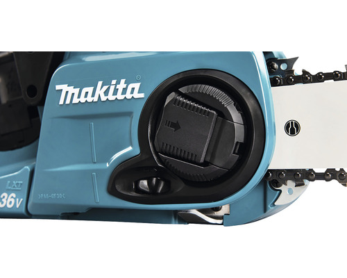 Logo společnosti Makita na řetězové pile s mazivem na řetězy